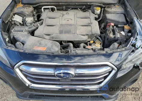 2019 Subaru Outback Touring z USA, uszkodzony, nr VIN 4S4BSETC8K3338474